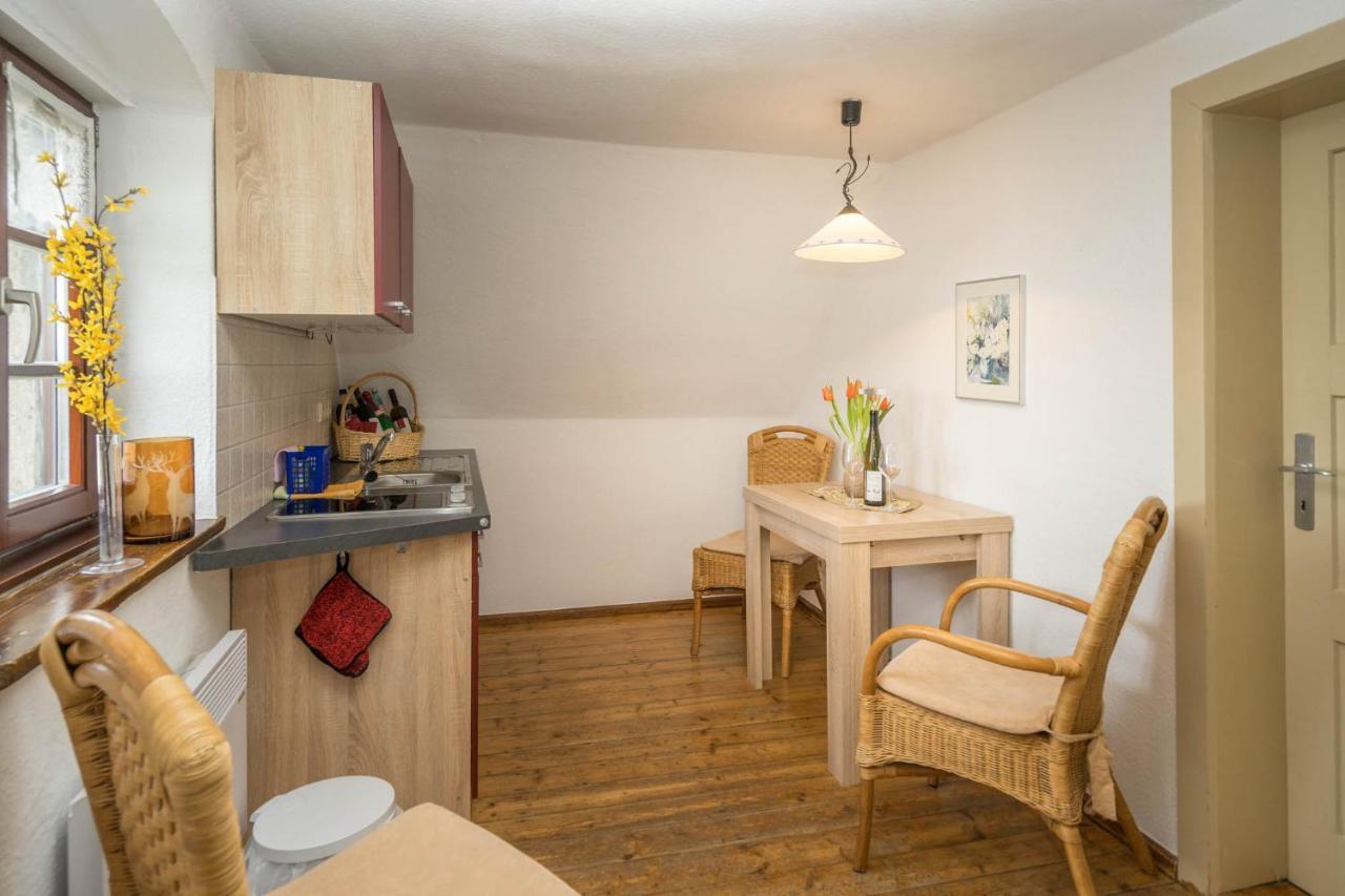 Appartement Jaegerhaus Auf Schloss Neuenburg
