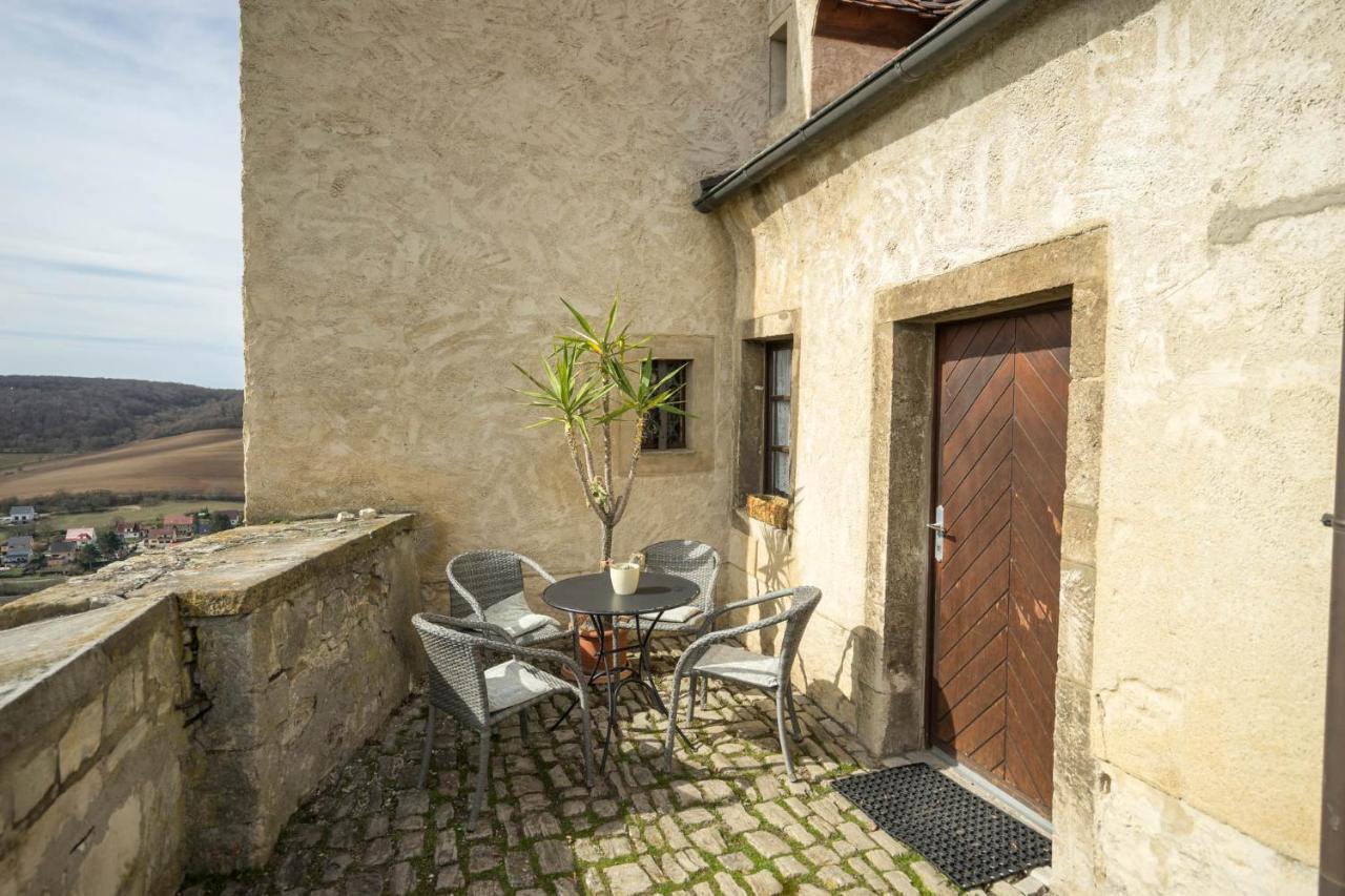 Jaegerhaus Auf Schloss Neuenburg Apartamento Freyburg