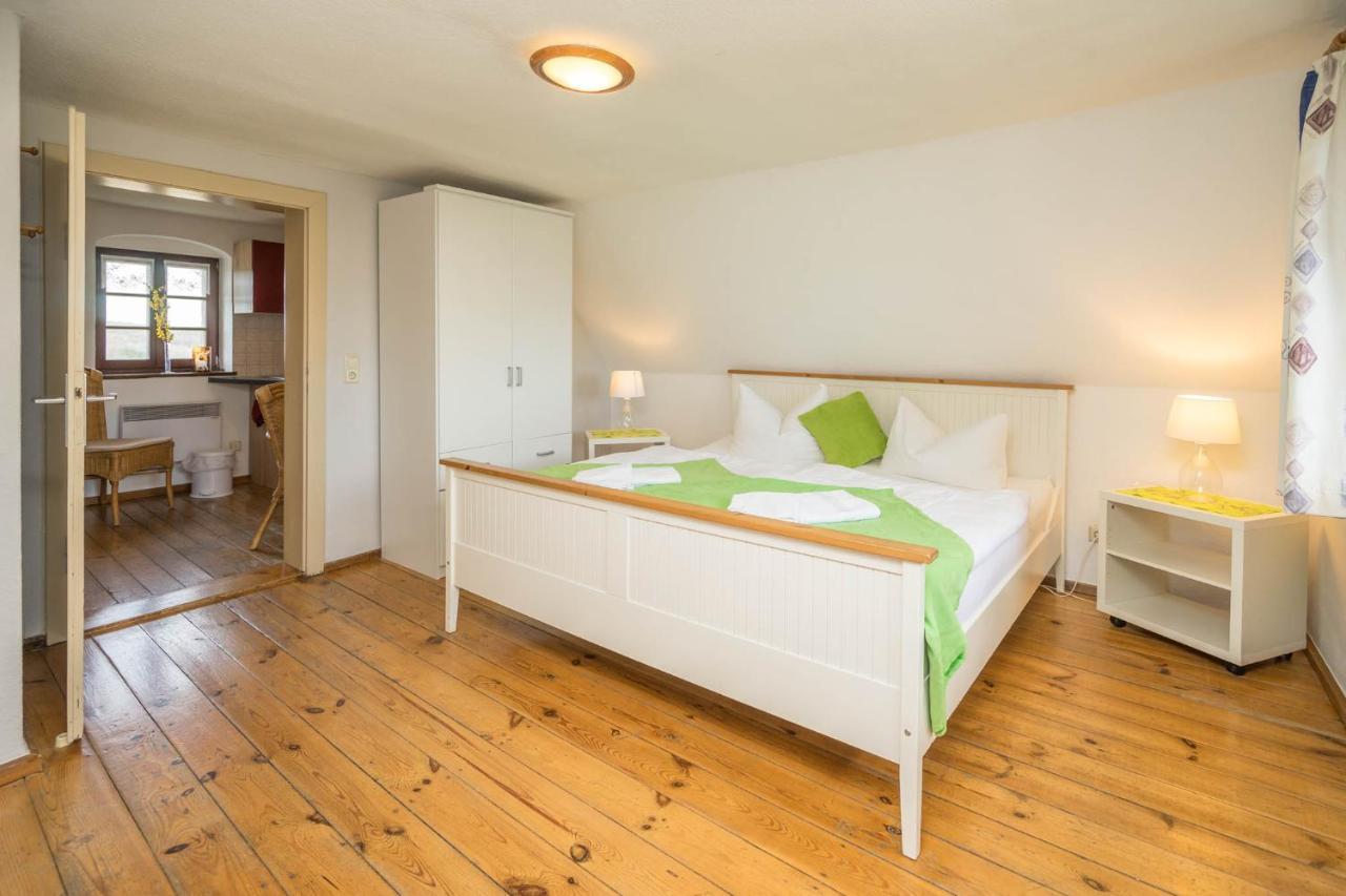 Appartement Jaegerhaus Auf Schloss Neuenburg Freyburg